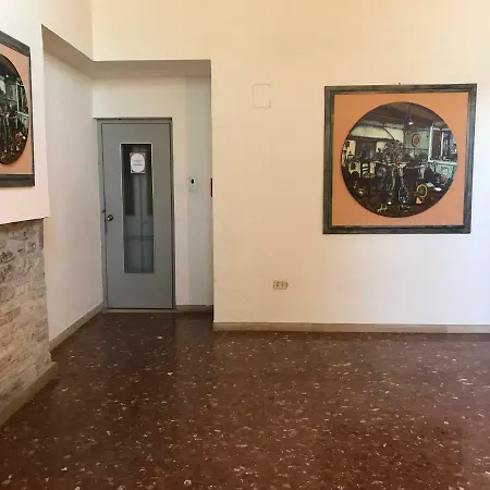 La Casa Di San Francesco * Asís