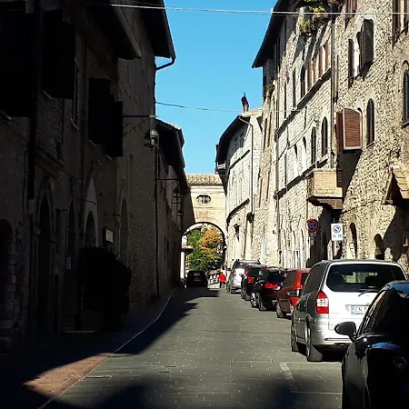 La Casa Di San Francesco Assisi