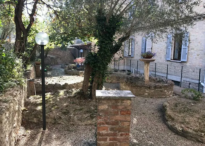 La Casa Di San Francesco Ασίζη